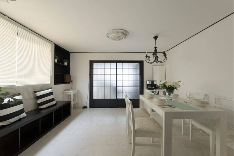 Osaka Zebrahouse Himejima