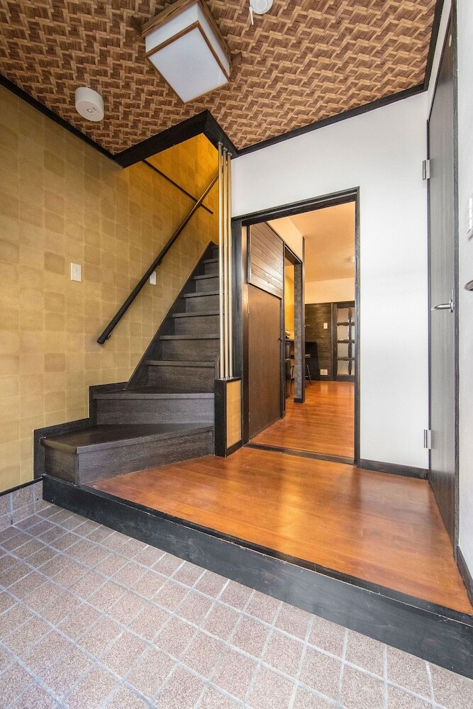 Osaka Zebrahouse Morinomiya