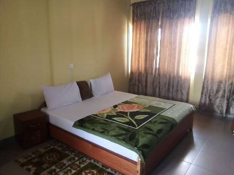Hotel Green Glass Guest House
