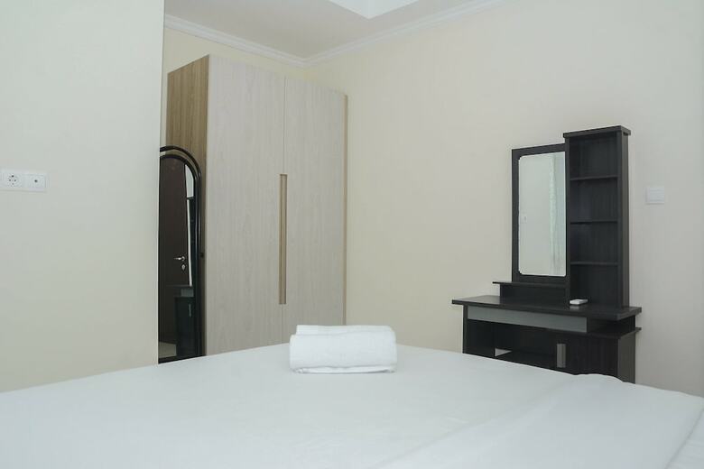 Modern And Functional 2br Menteng Park Apartment