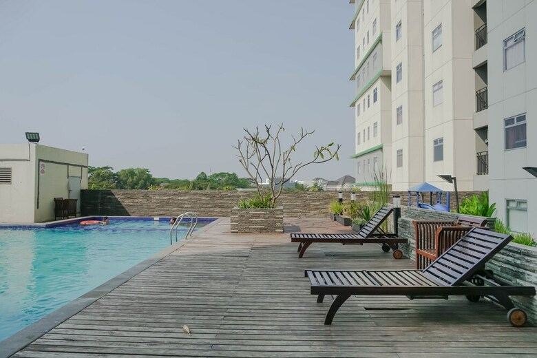 Comfy Studio At Gading Greenhill Apartment