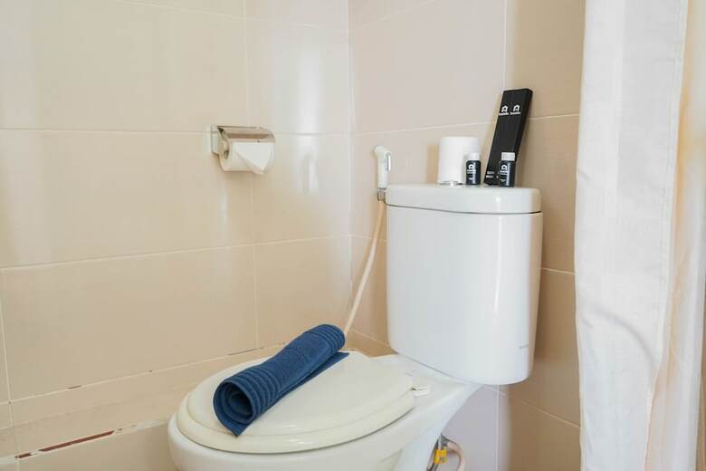 Spacious Studio Apartment At Green Bay Pluit