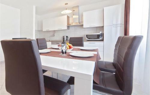 Apartment Omladinska VI