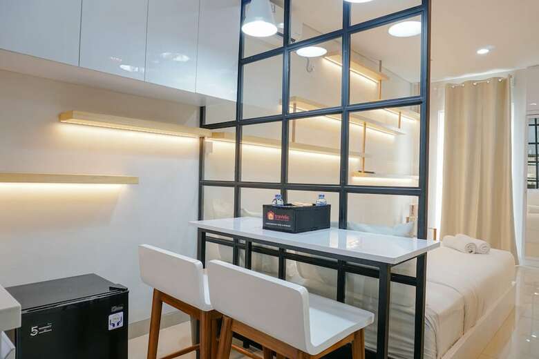Spacious And Modern Studio At Atlanta Apartment