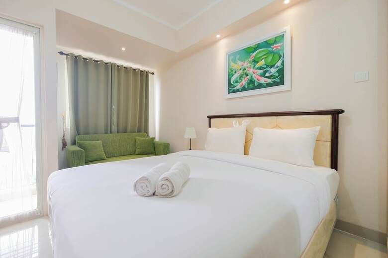Minimalist And Comfy Studio The Oasis Cikarang Apartment
