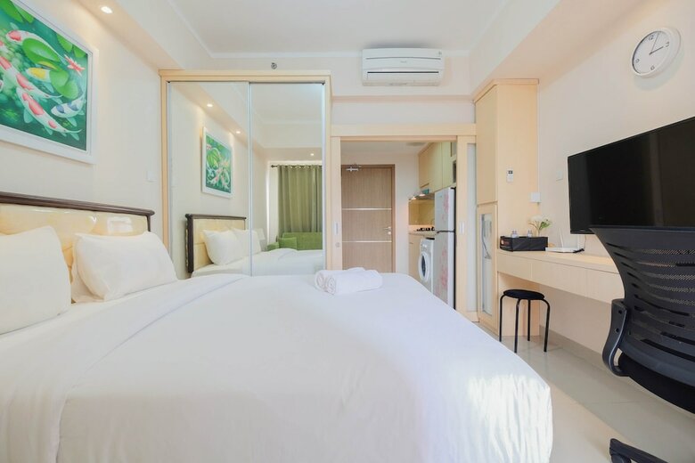 Minimalist And Comfy Studio The Oasis Cikarang Apartment