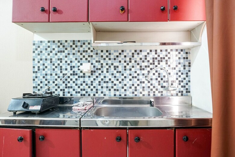 Convenient And Compact 2br Gading Nias Apartment