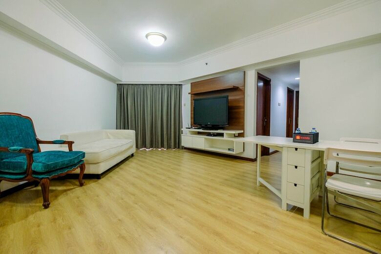 Spacious 3br At Sudirman Tower Condominium Apartment