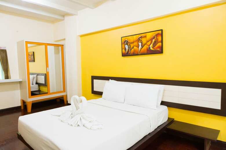 Hotel Tm Residence 42 By Roomquest Hospitality