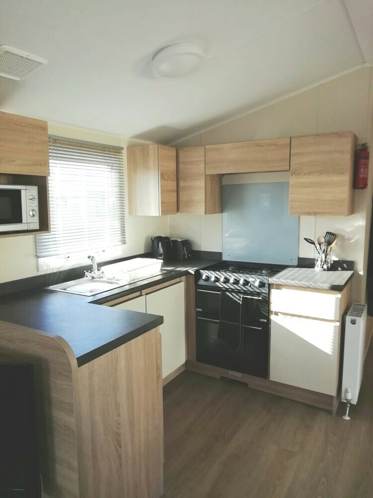 Cabana 8 Birth Luxury Caravan On Coastfields Holiday Pk
