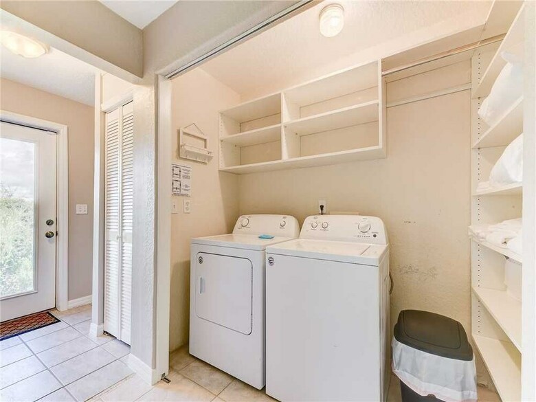 Sea Forever Ground Floor, 2 Bedrooms, Ocean Views, Sleeps 6