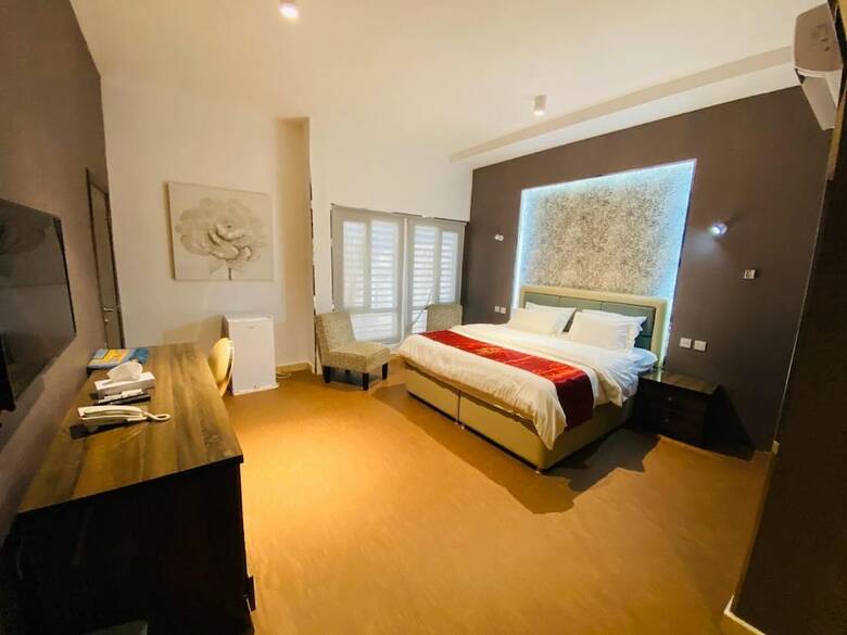 Aparthotel Starhouse Elite