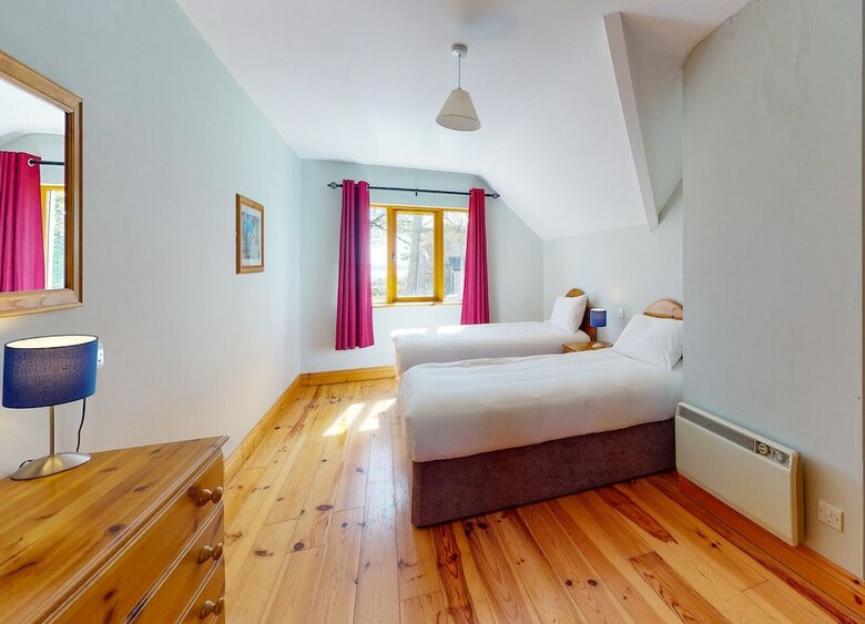 Apartamento Dingle Courtyard Cottages 3 Bed Sleeps 6
