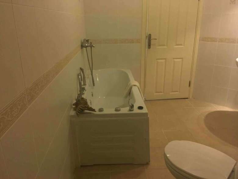 Villa Superb Penthouse Sleeps 8 ,6 Beds