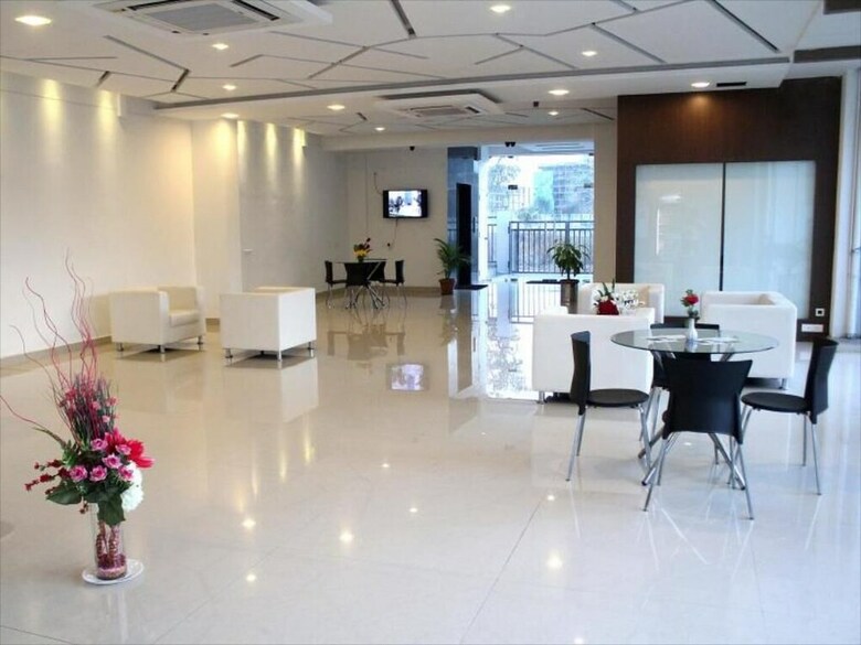Hotel The Conclave
