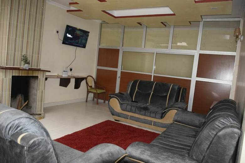 Bed & Breakfast Yaris Guest House