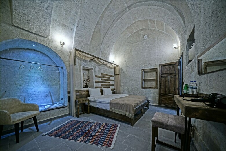 Hotel Lemon Cave Suites And Coffee House