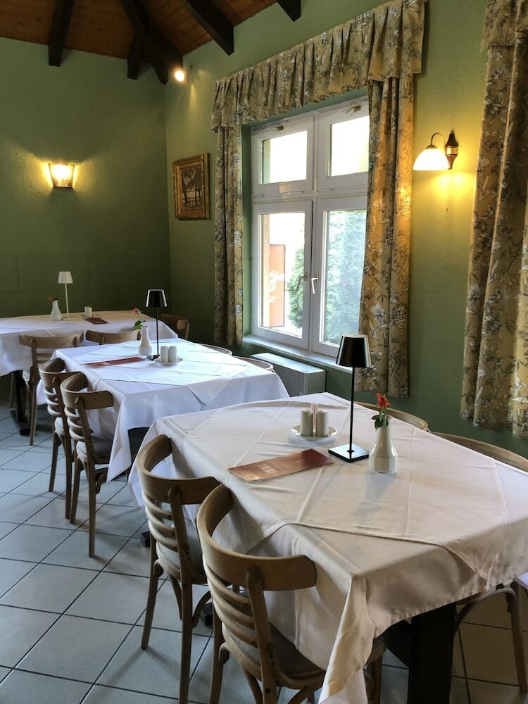 Pension Napsug�r Club �s Panzi�