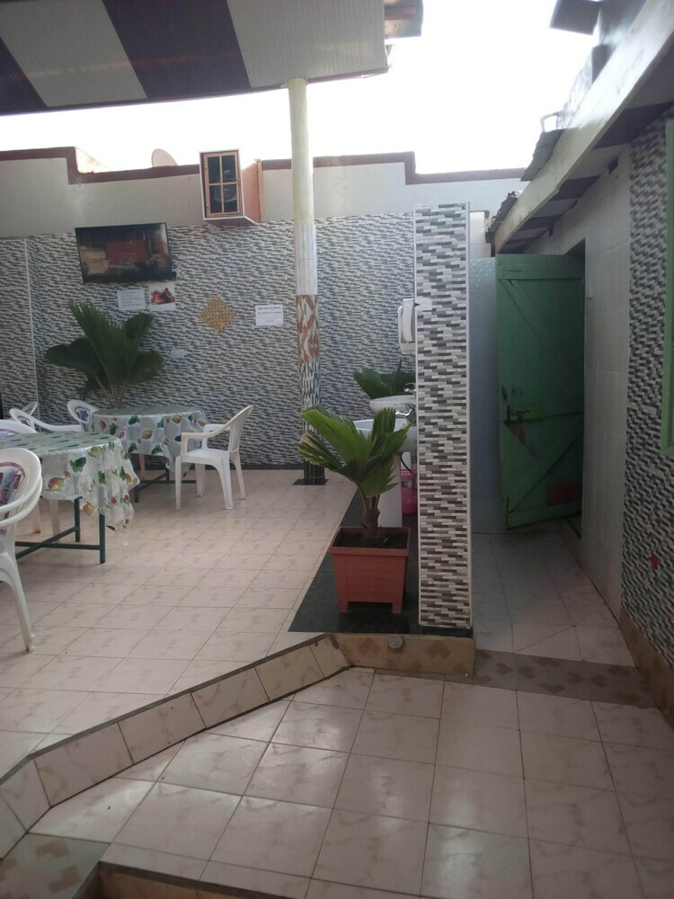 Bed & Breakfast 1000 Thousand Psalms Hotel