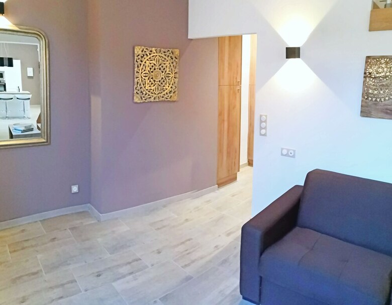 Apartamento Beautifully Refurnished With AC
