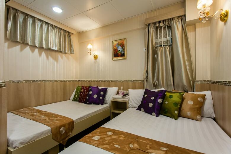 Hotel Lily Garden Guest House