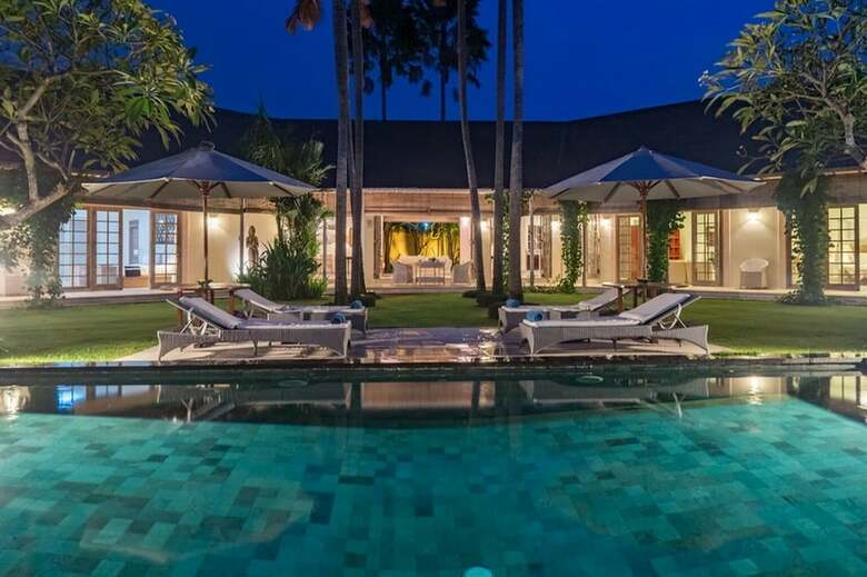 Villa Palma 8 Bedroom