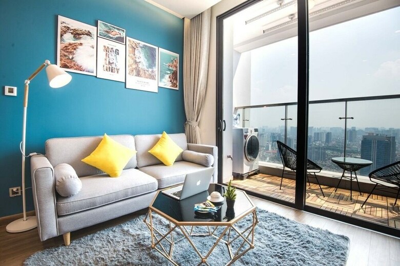 Homefromhome Metropolis Apartments