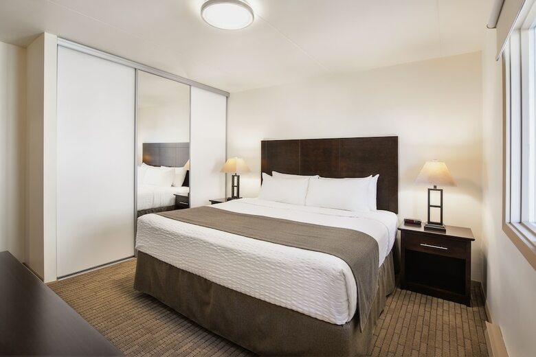Apartamentos Fort Garry Place Furnished Suites