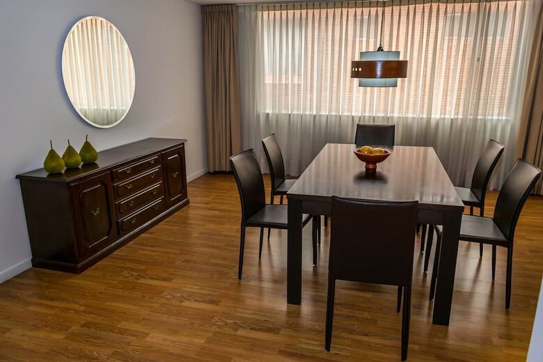 Aparthotel La Cabrera 86