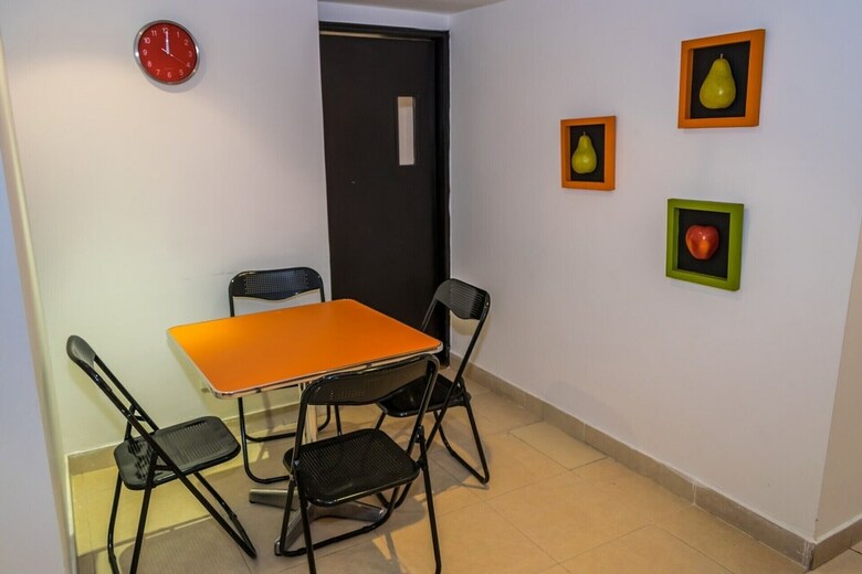 Aparthotel La Cabrera 86