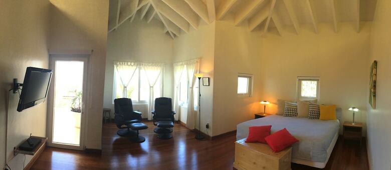Sea Vue Luxury Vacation Condominiums