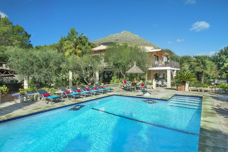 Villa Far