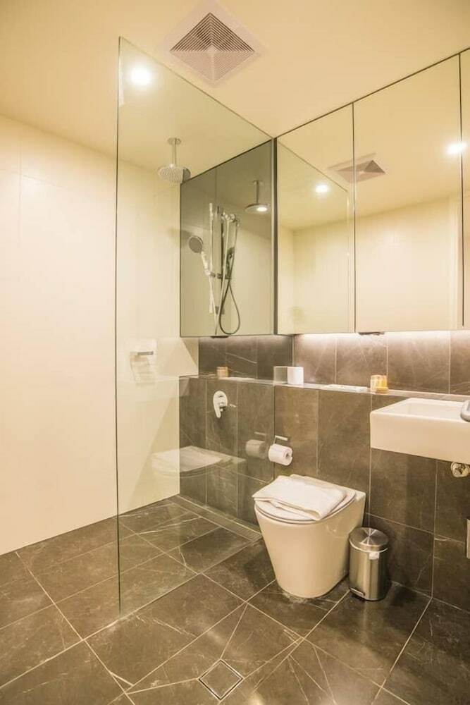 Apartamento Modern 2bed2bath Apt At Neutral Bayparking+wifi