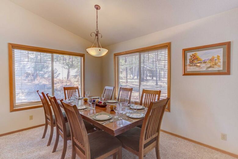 Lost Lane By Village Properties At Sunriver