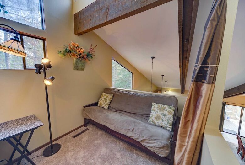 Pinecone Lane 9 By Village Properties At Sunriver