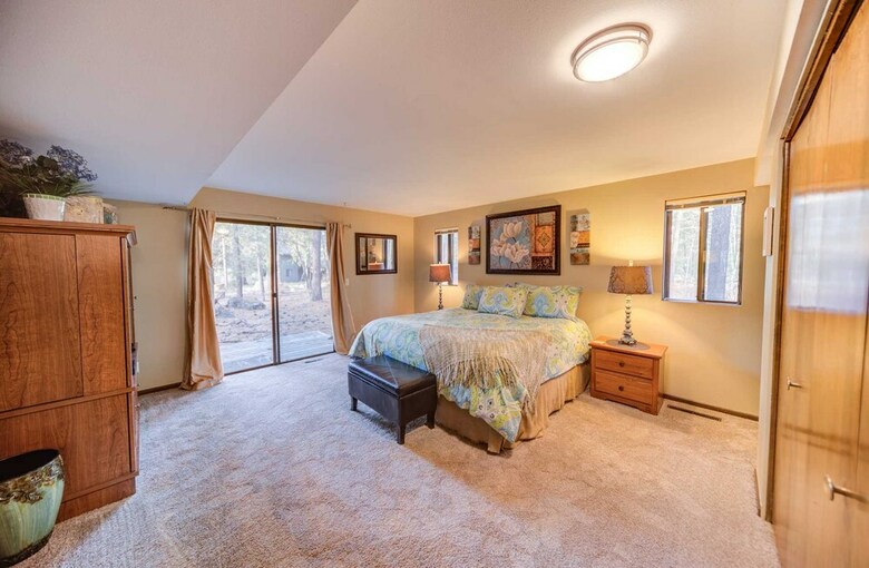 Pinecone Lane 9 By Village Properties At Sunriver