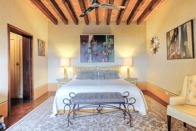 Casa Schuck Bed And Breakfast
