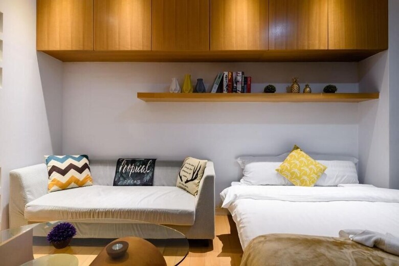 Sunny Apartment