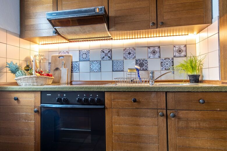Gem�tliches Haus Mit Garten Und Balkon