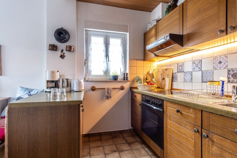Gem�tliches Haus Mit Garten Und Balkon