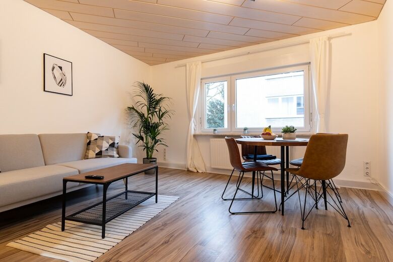Stylisches Apartment Mit Balkon
