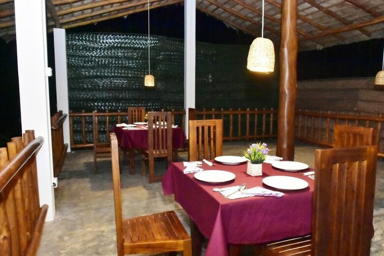Hotel Baby Elephant Green House
