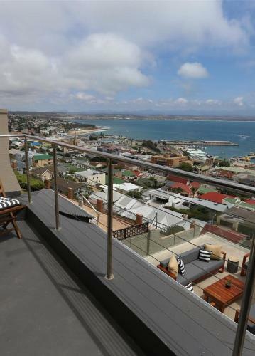 Hotel The Lookout Guest House