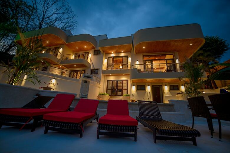 Hotel & Suites Residencia Pacifico