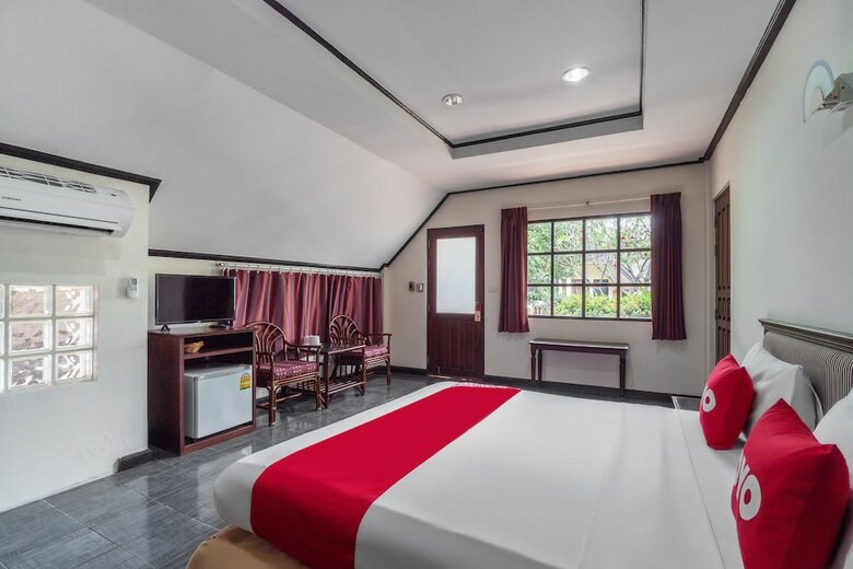 Hotel Oyo 869 Ban Nam Mao Resort