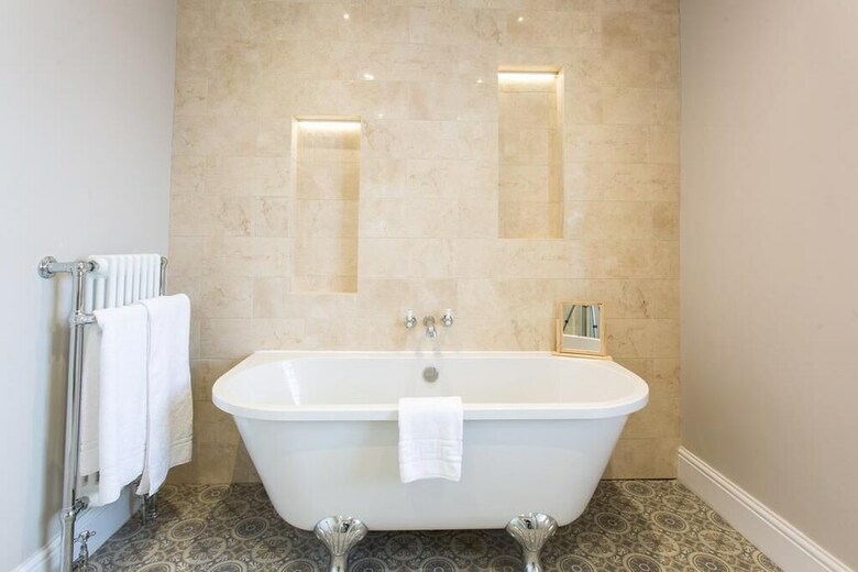 Luxury Townhouse 350 Yds From Racecourse