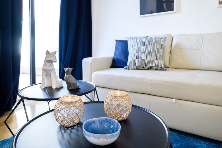 Apartamento Acogedor �tico Con Terraza En Retiro