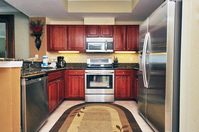 Crystal Tower 1205 By Youngs Suncoast