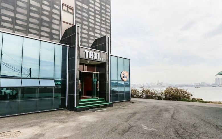 Seocheon Taxi Hotel