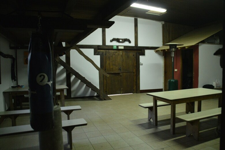 Hostal Alarpe Aterpetxea - Hostel